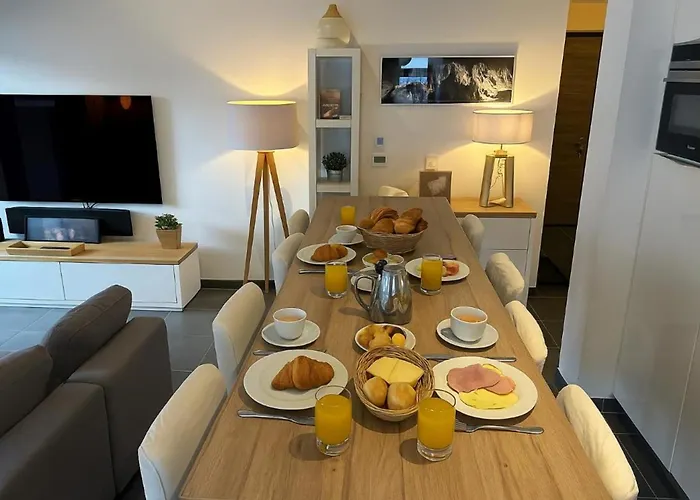 Апартаменты Modern Flat With Parking And Views Of Brevent Шамони