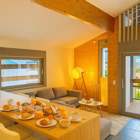 Modern Flat With Parking And Views Of Brevent