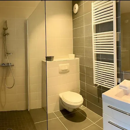 Modern Flat With Parking And Views Of Brevent شقة